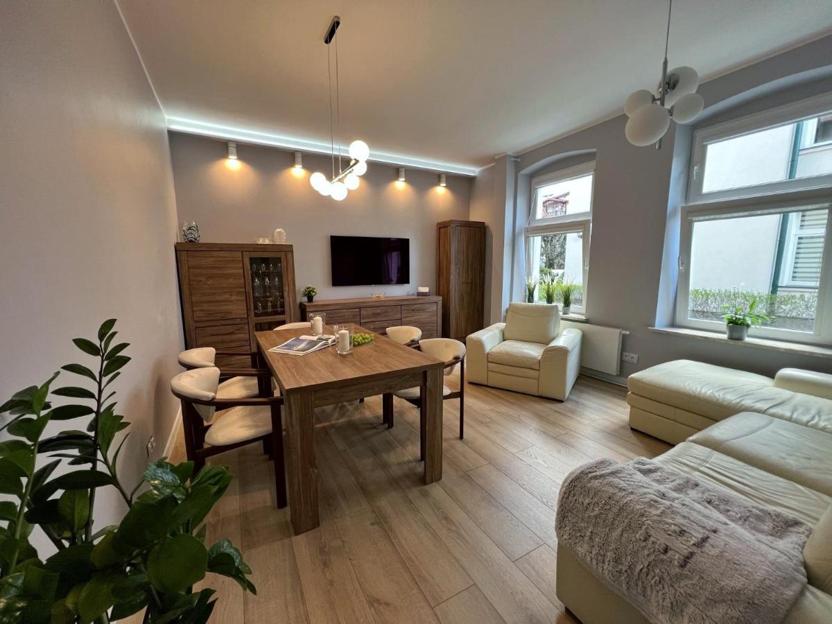 Apartament Olivia Business Suite Gdansk Bagian luar foto